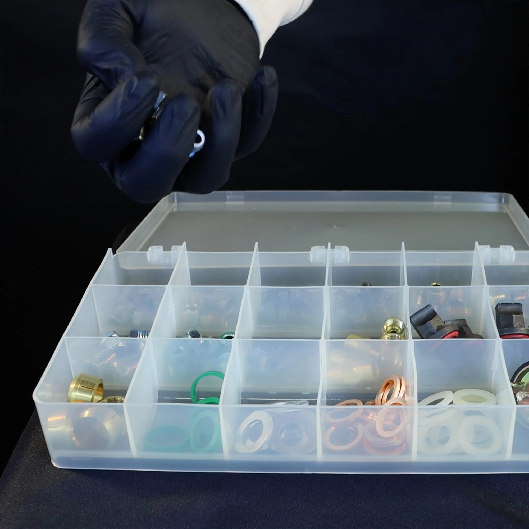18 Compartment Storage and Organization Tackle Box