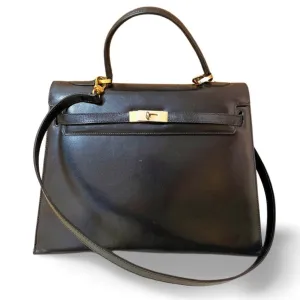 80's vintage BALLY black boxcalf leather kelly bag. Classic masterpiece handbag. 051203m1
