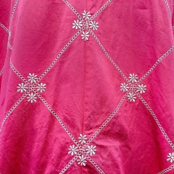 90s Vintage I Magnin Pink Cotton V Neck Caftan with White Lattice Embroidery Med
