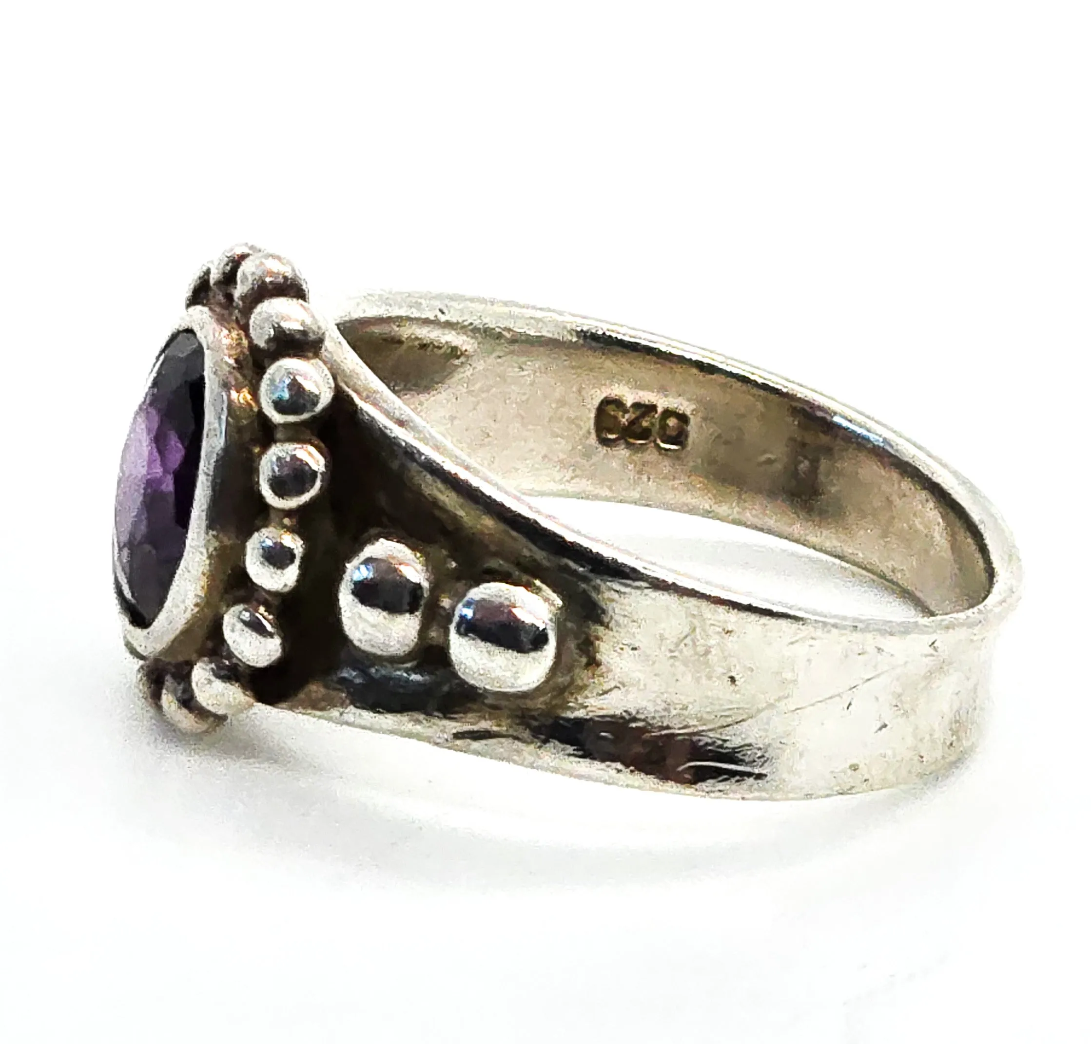 Amethyst sparkling purple tribal thick sterling silver vintage ring size 8.5 MD