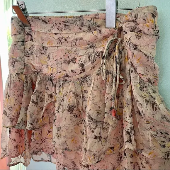 Anthropologie Ruched Floral Mini Skirt size medium