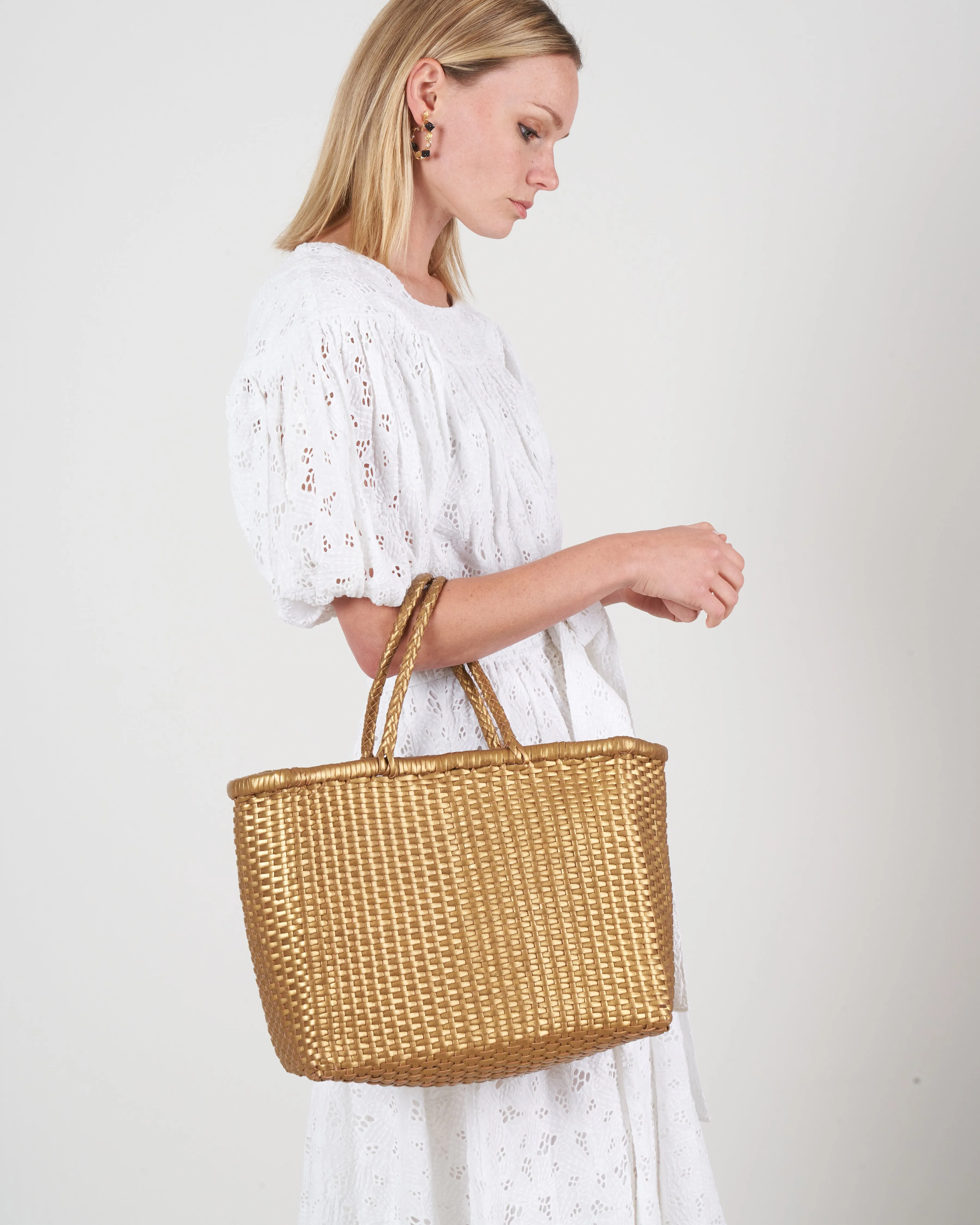 b weave big - gold