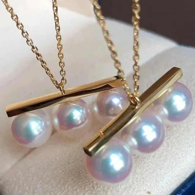 Balance 8.0-8.5 mm White Akoya Pearl Pendant Mounted on 18-Karat Yellow Gold