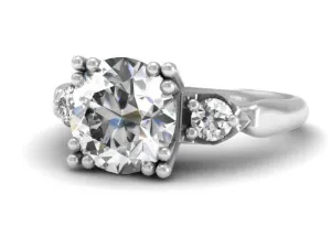 Bostonian Monroe Vintage Classic Engagement Ring