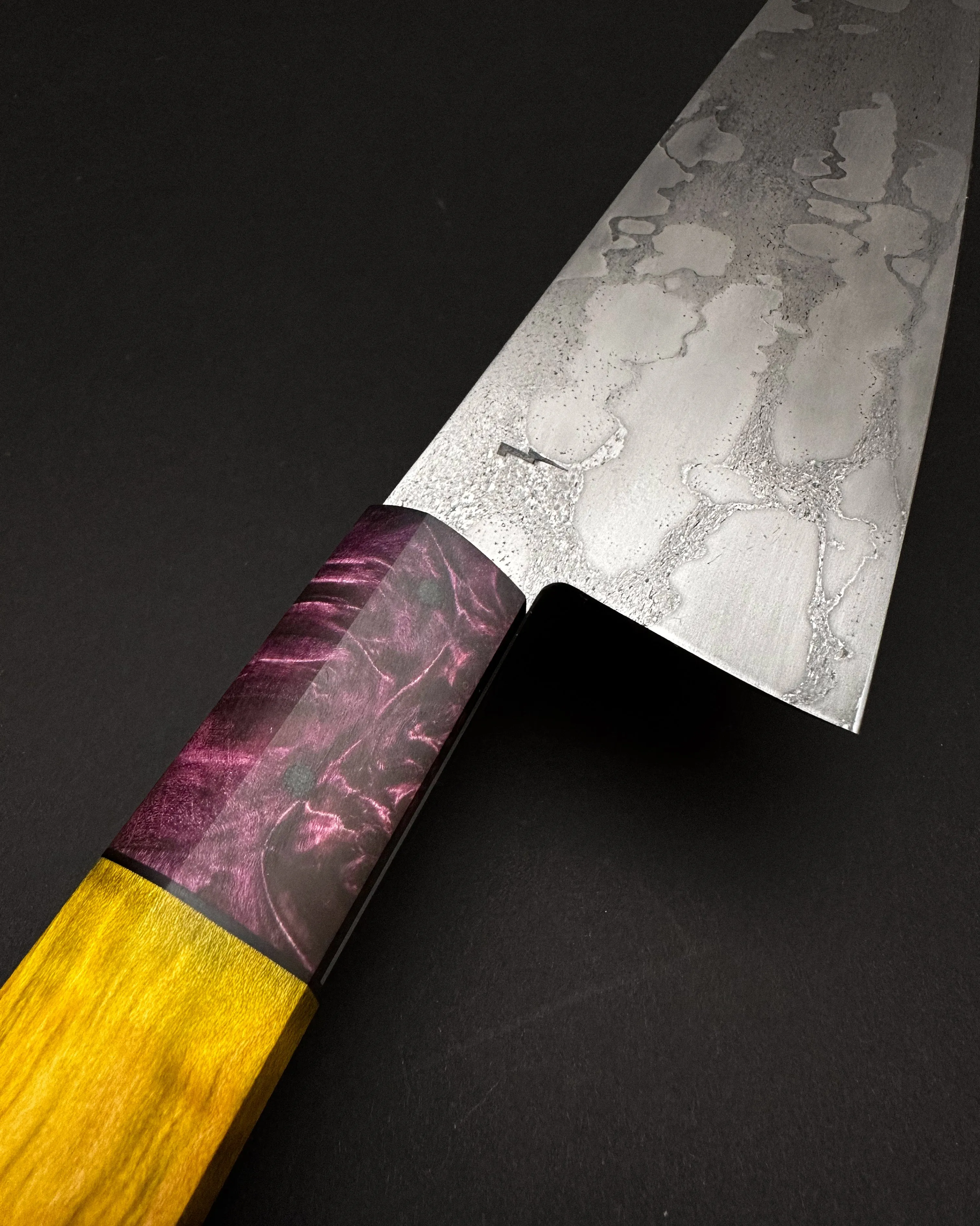 Canister Damascus Chefs Knife