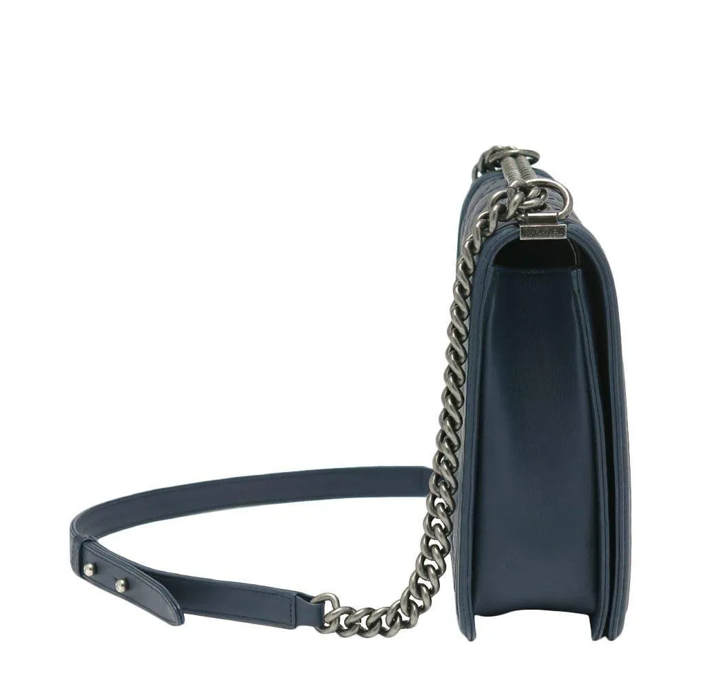 Chanel Boy Bag Navy SHW