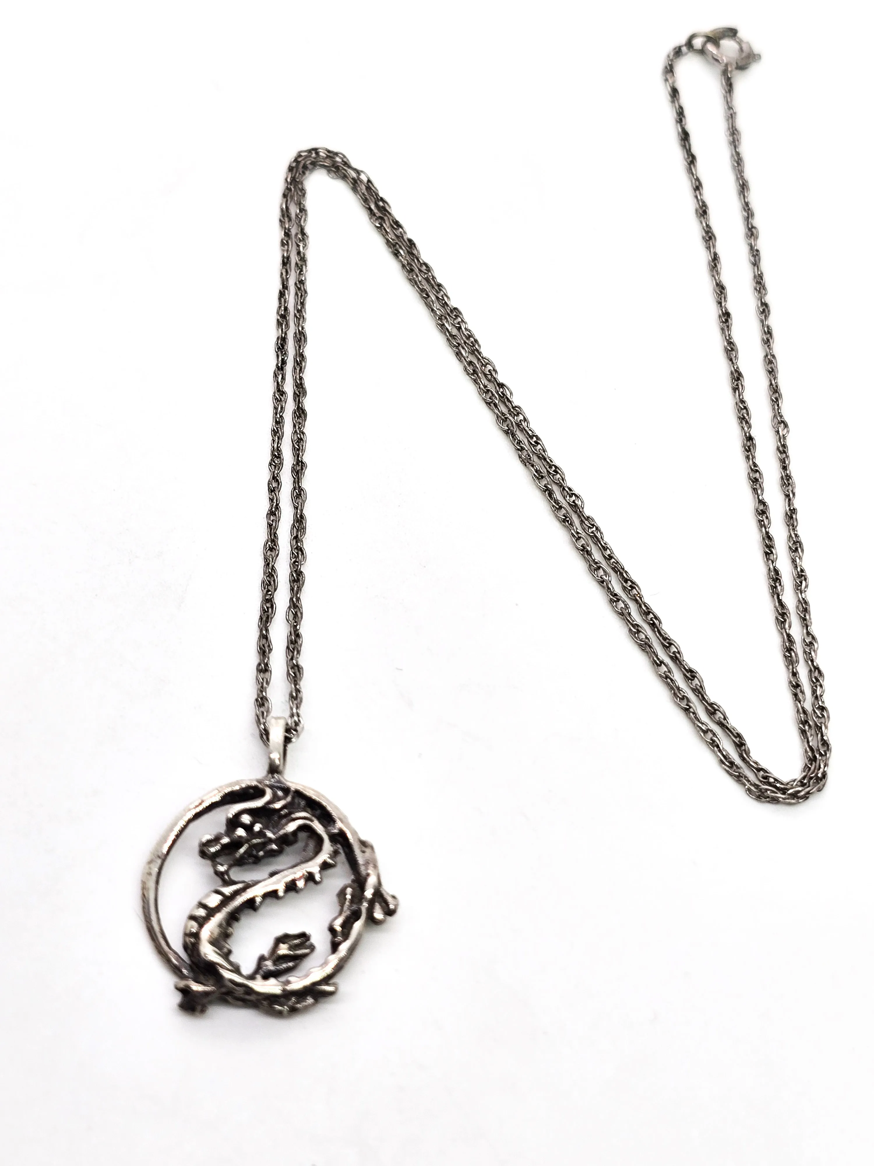 Chinese Dragon circle Sterling silver vintage pendant necklace