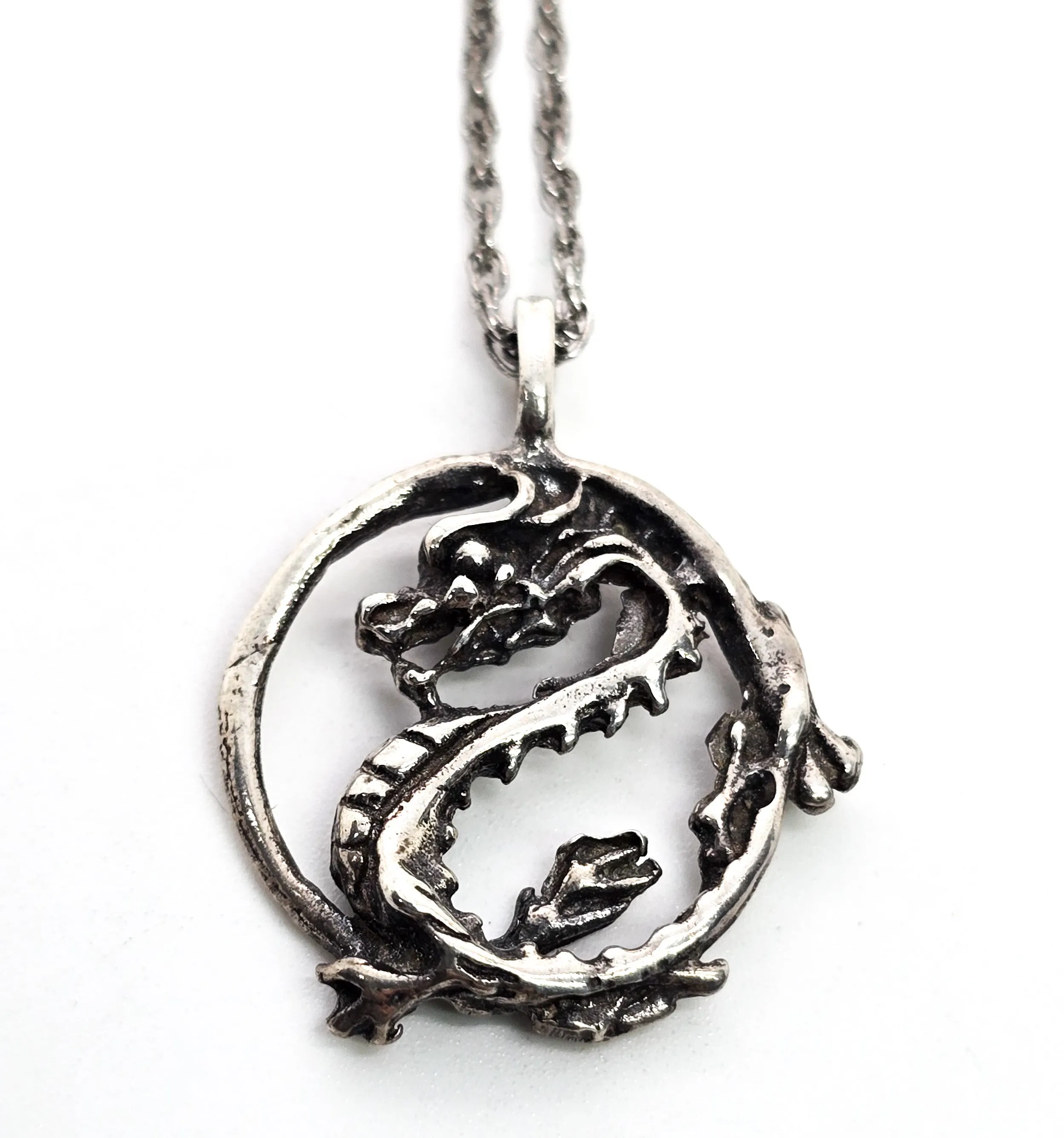 Chinese Dragon circle Sterling silver vintage pendant necklace