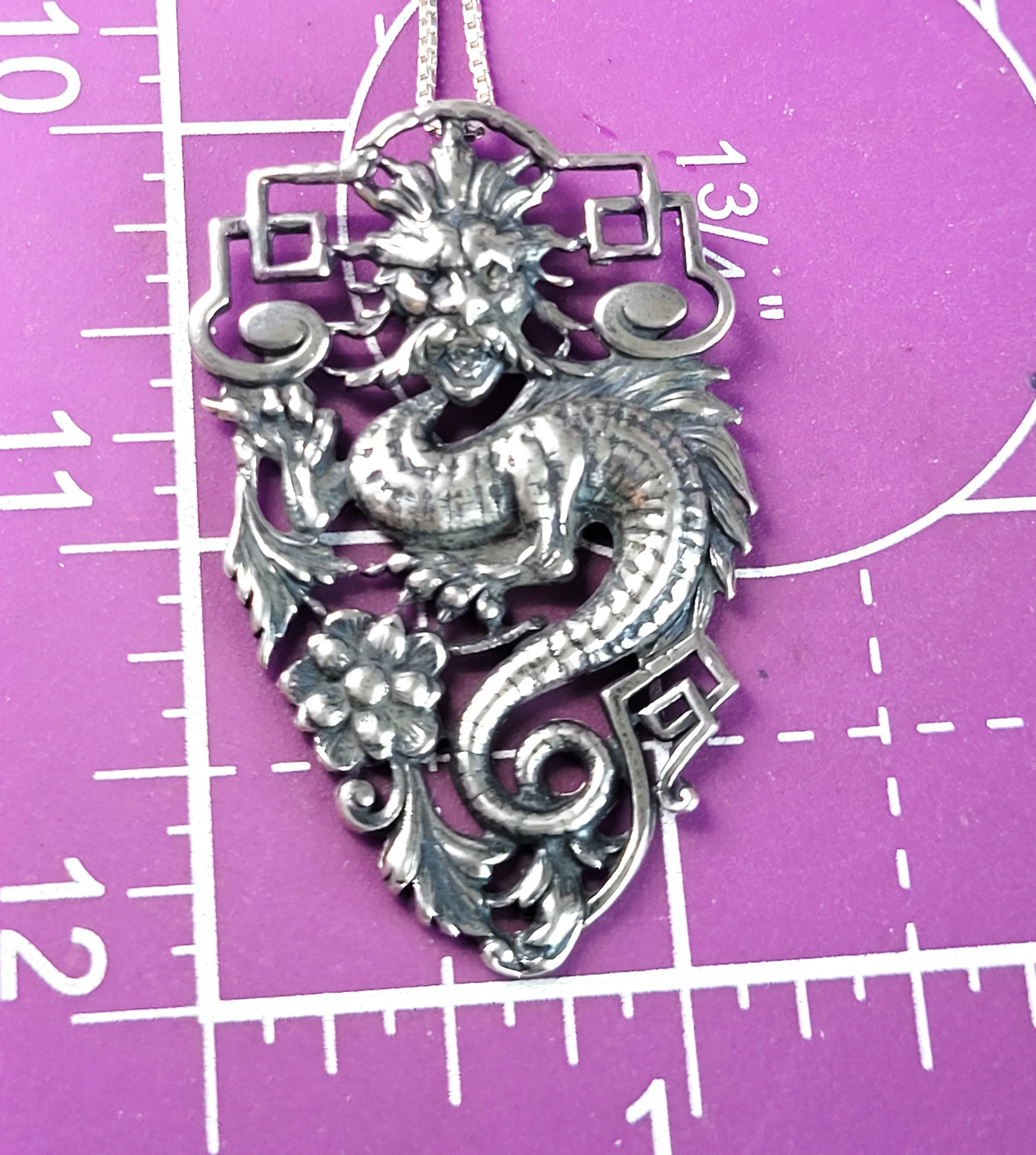Chinese vintage Dragon Sterling silver vintage necklace