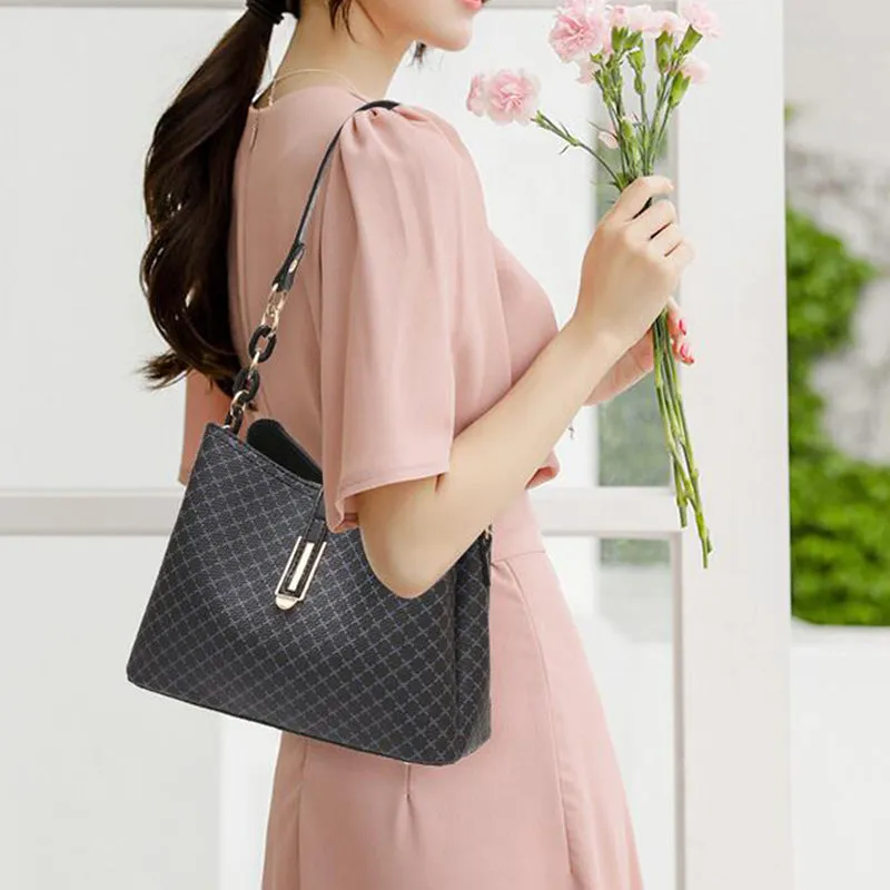 Classic Checkered Bucket Bag