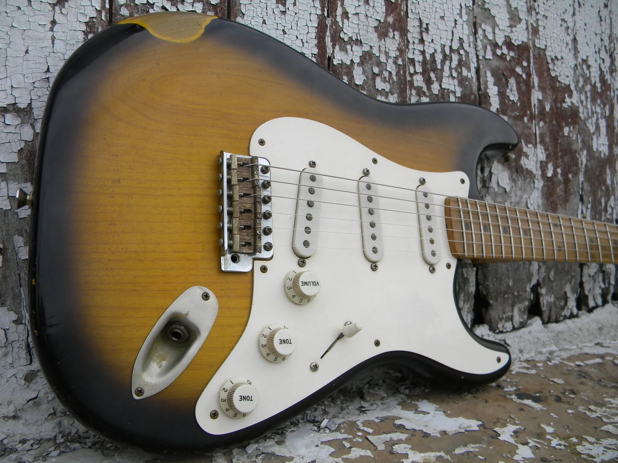 Contour Whiteguard
