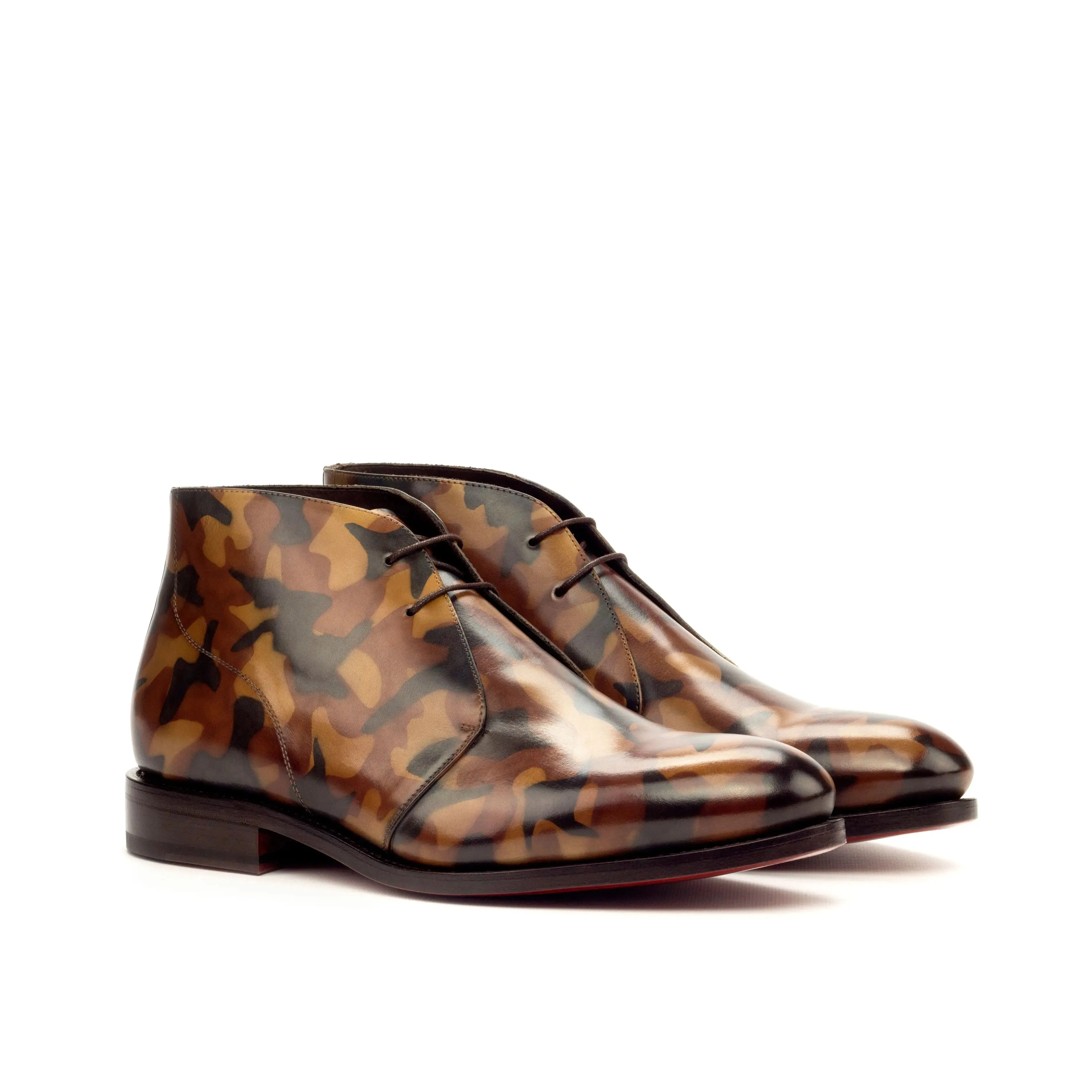 DapperFam Vivace in Brown Men's Hand-Painted Patina Chukka