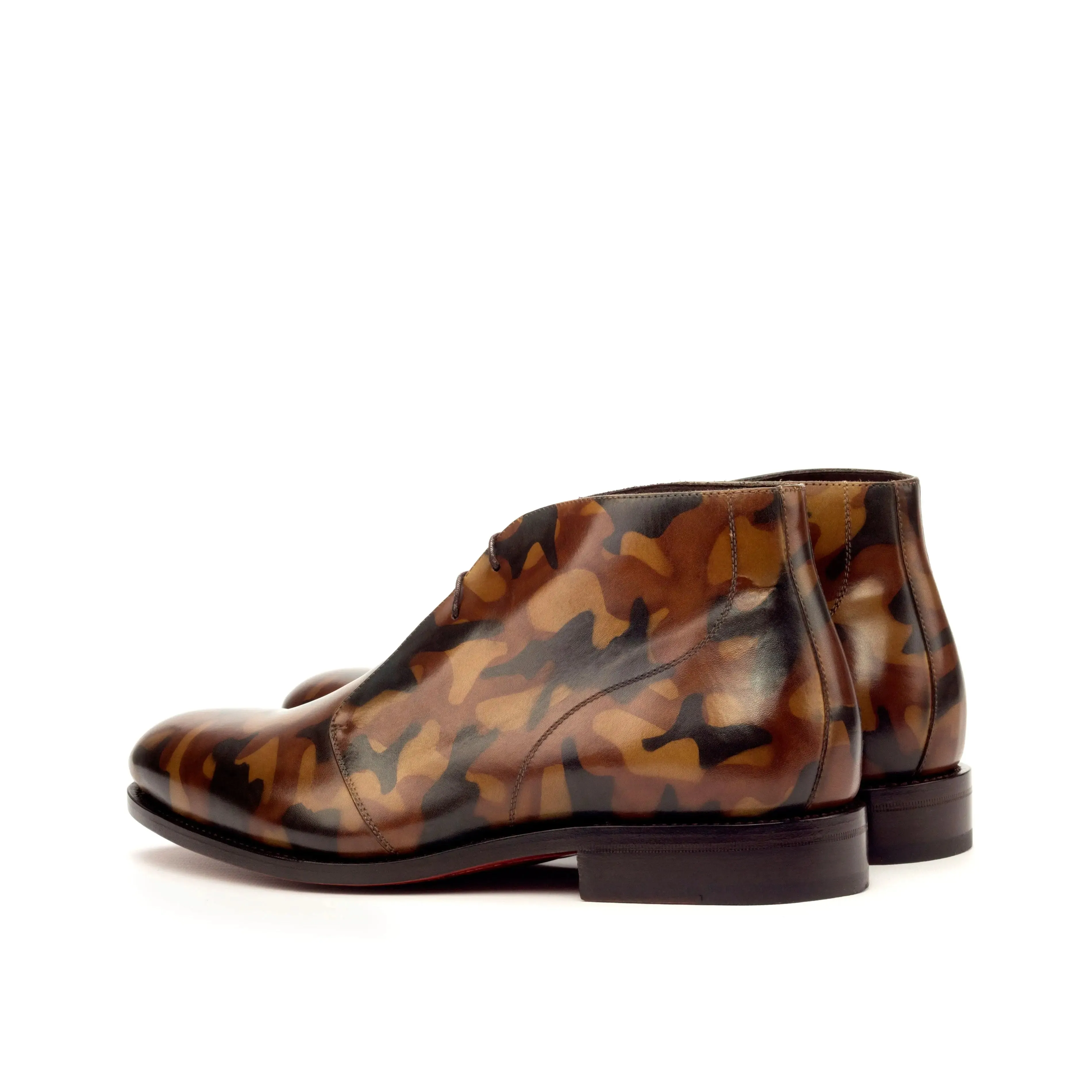 DapperFam Vivace in Brown Men's Hand-Painted Patina Chukka