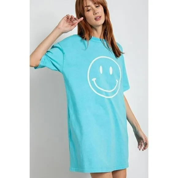 Don't Worry Be Happy Oversized Smiley Face Dress in Turquoise