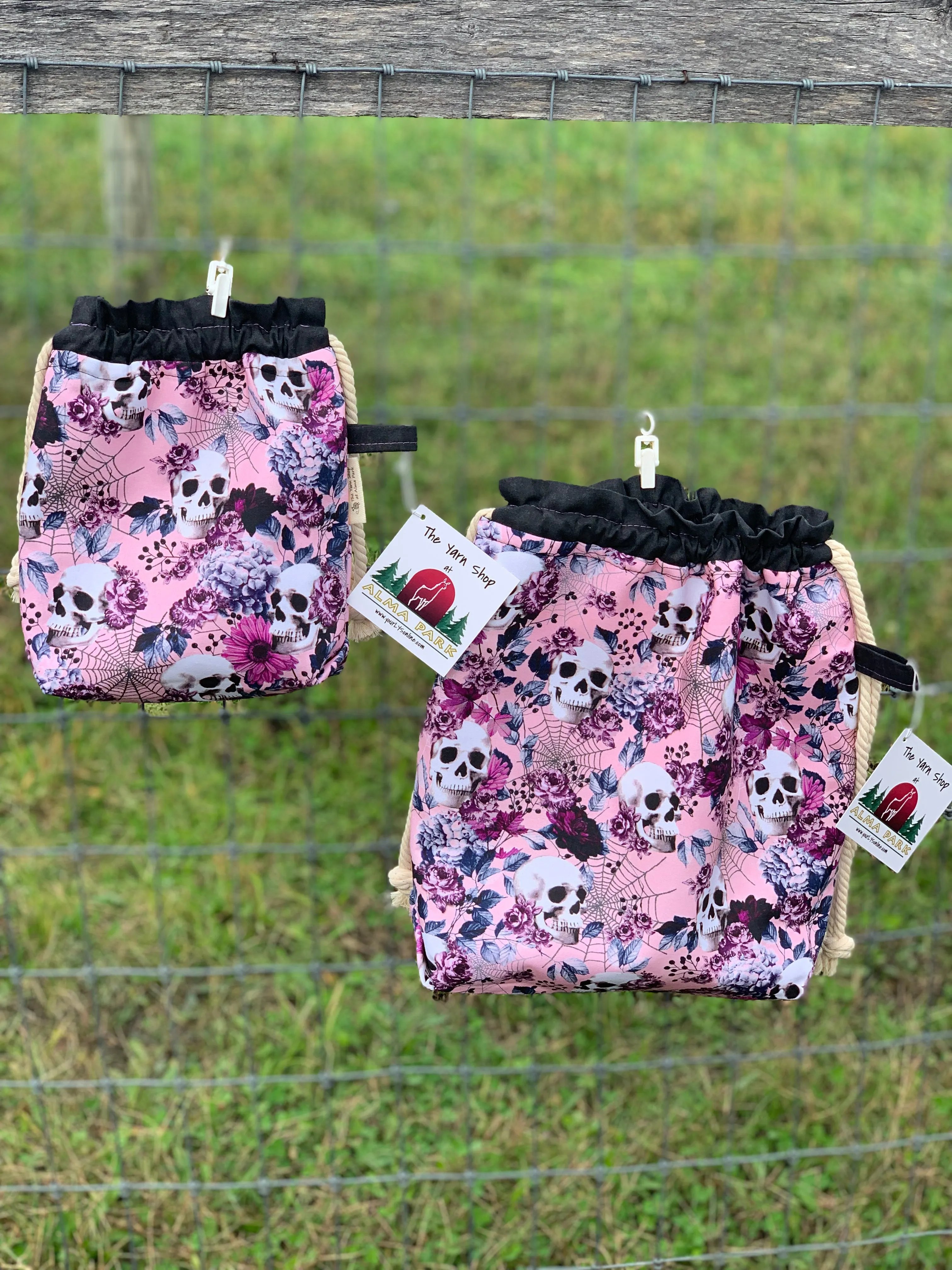 Drawstring Project Bag by Rose (MEDIUM or X-LARGE) - SKULLS and ROSES / Black