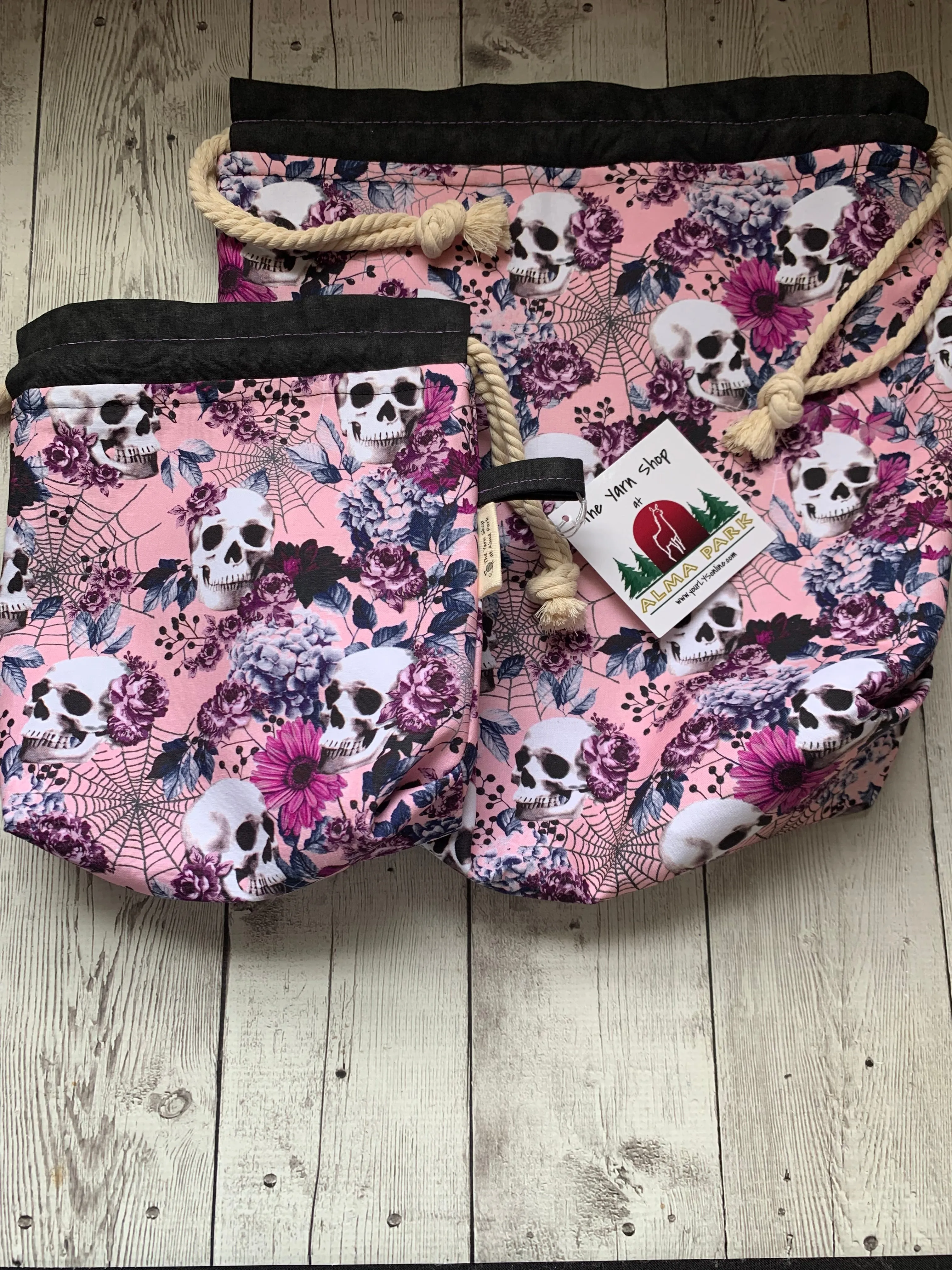 Drawstring Project Bag by Rose (MEDIUM or X-LARGE) - SKULLS and ROSES / Black
