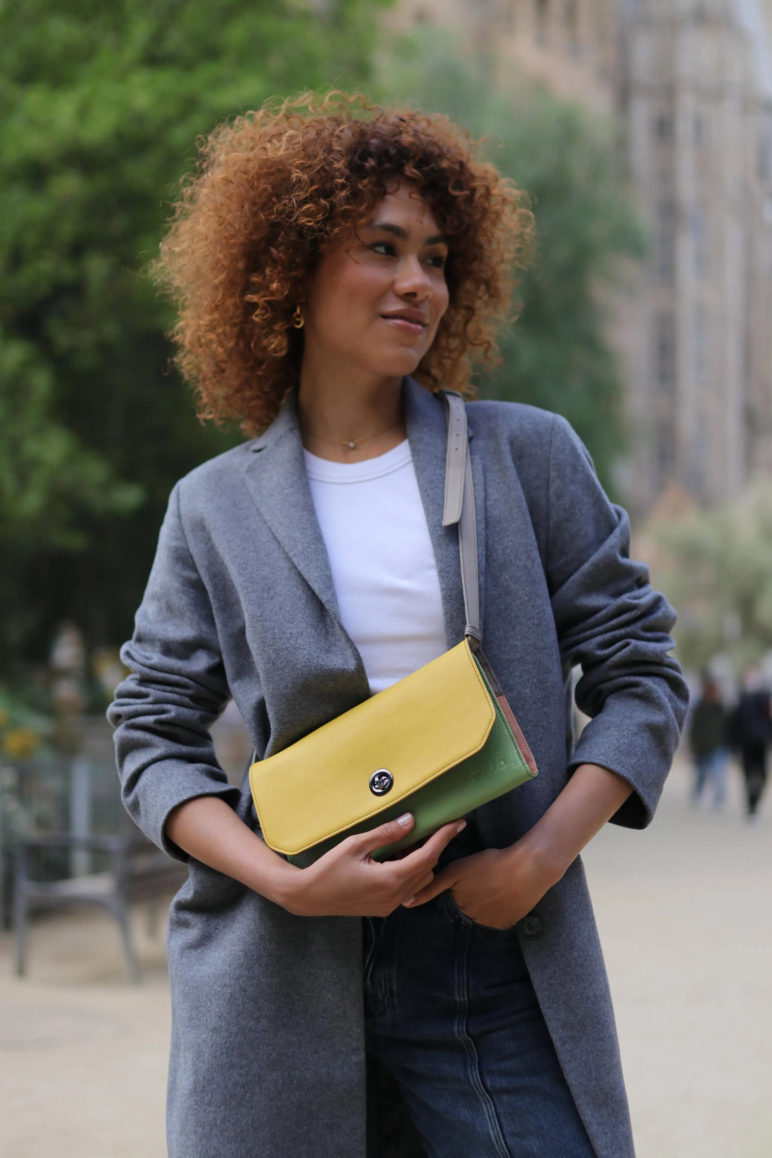 Ellen Plain Clutch