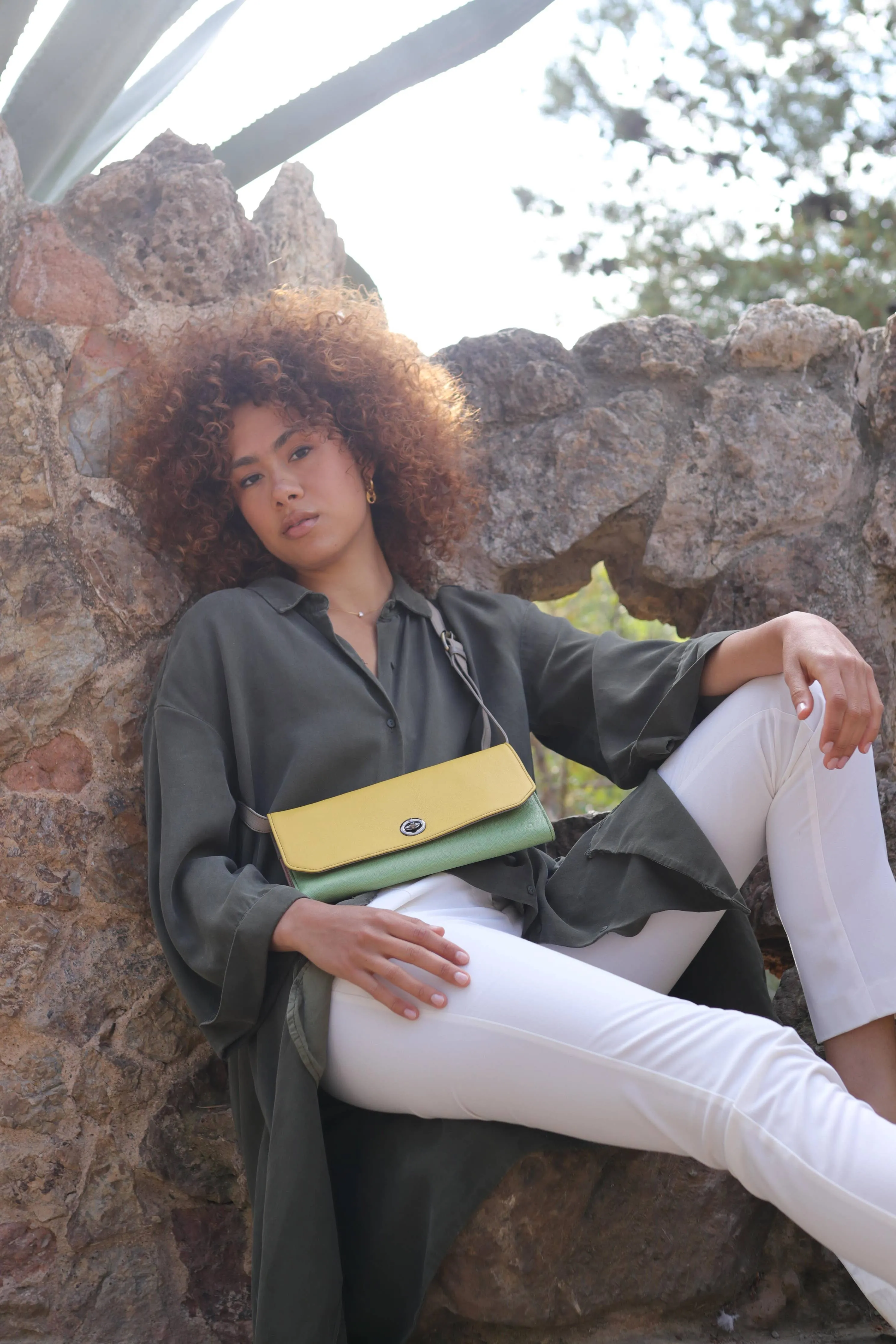 Ellen Plain Clutch