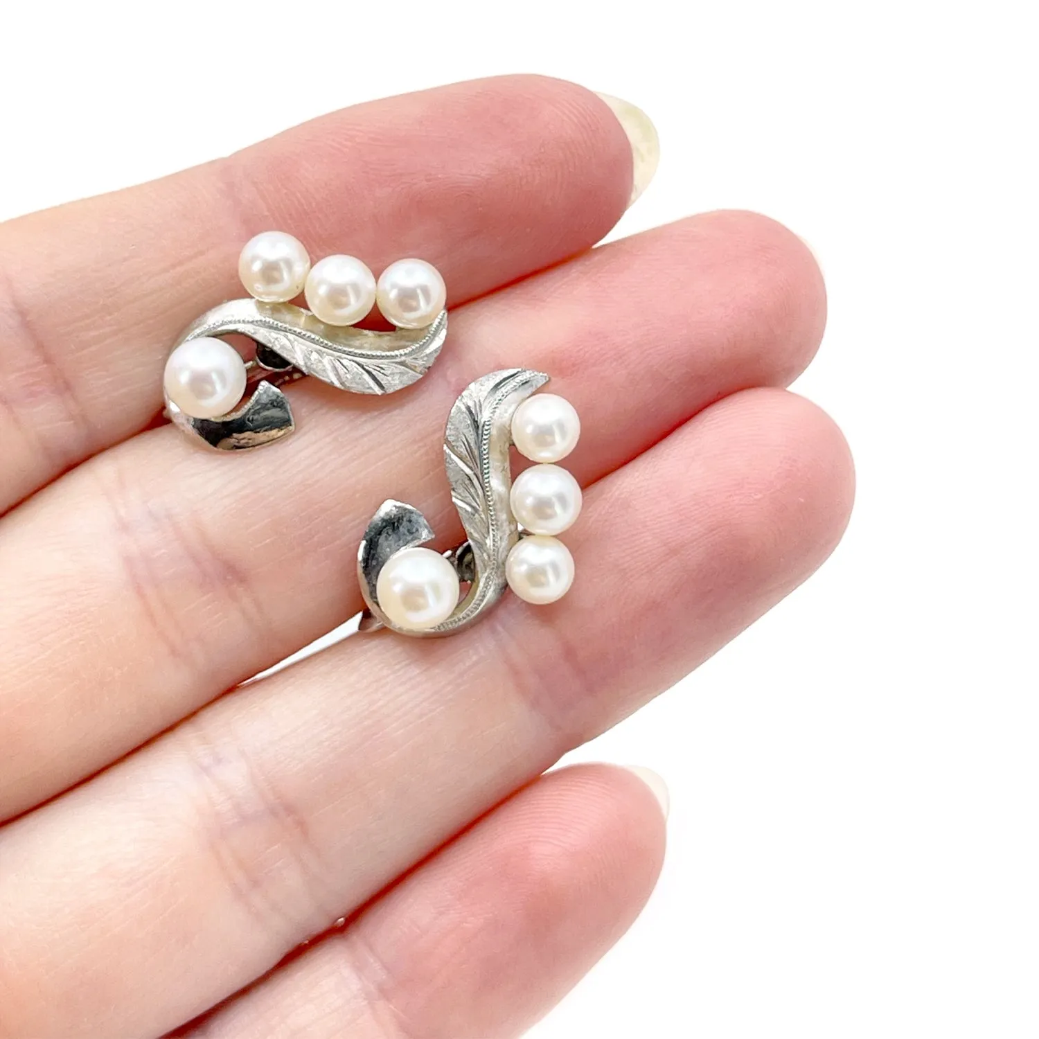 Engraved Retro Leaf Akoya Saltwater Cultured Pearl Vintage Screwback Earrings- Sterling Silver