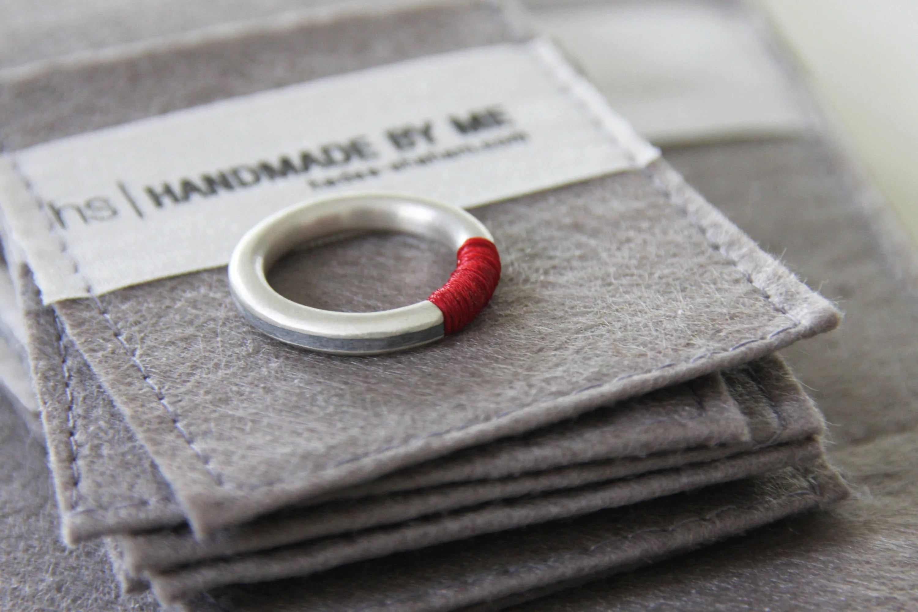 Fashion unique Silver And Blue Ring