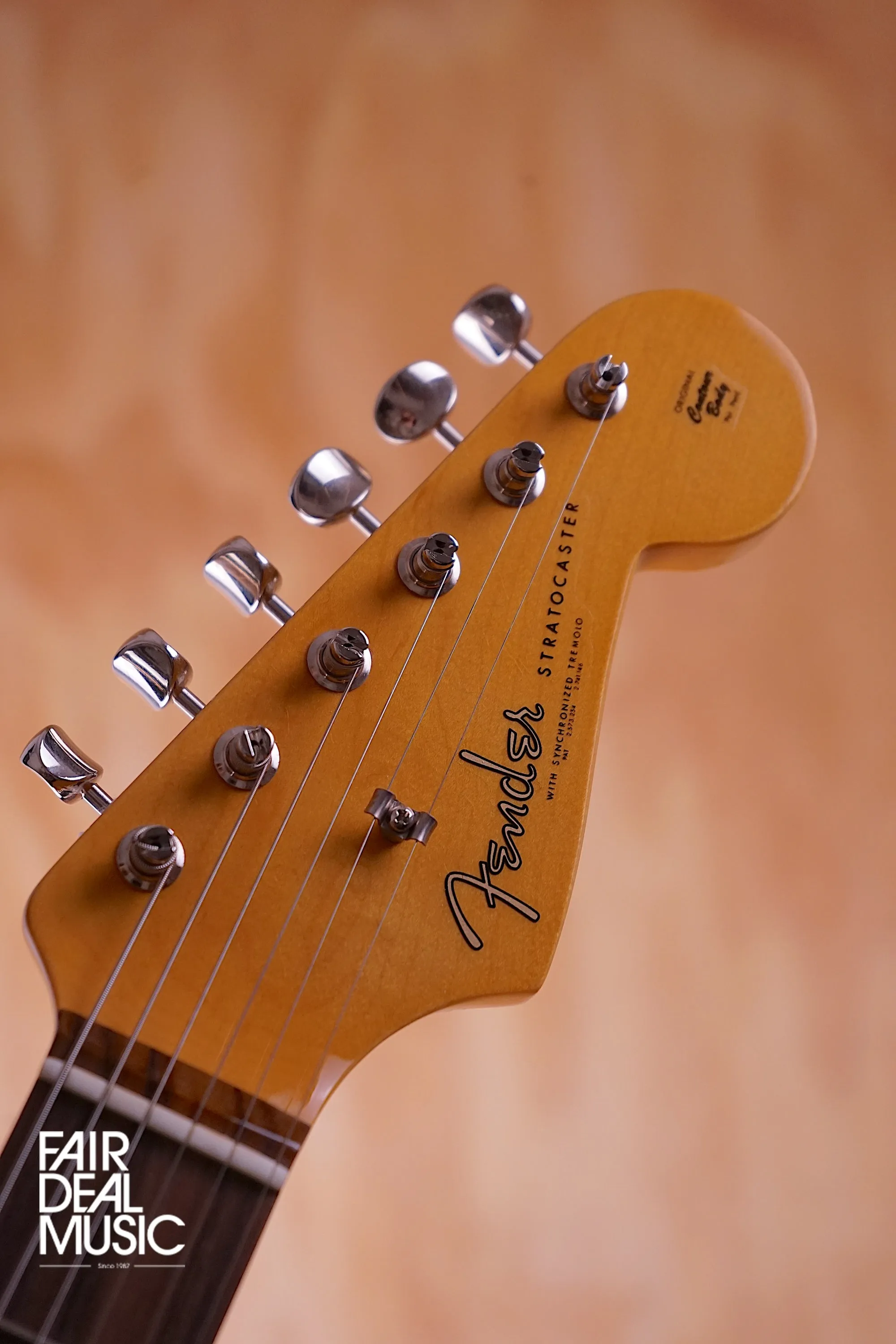 Fender American Vintage II '61 Stratocaster in 3-Tone Sunburst, Open-Box
