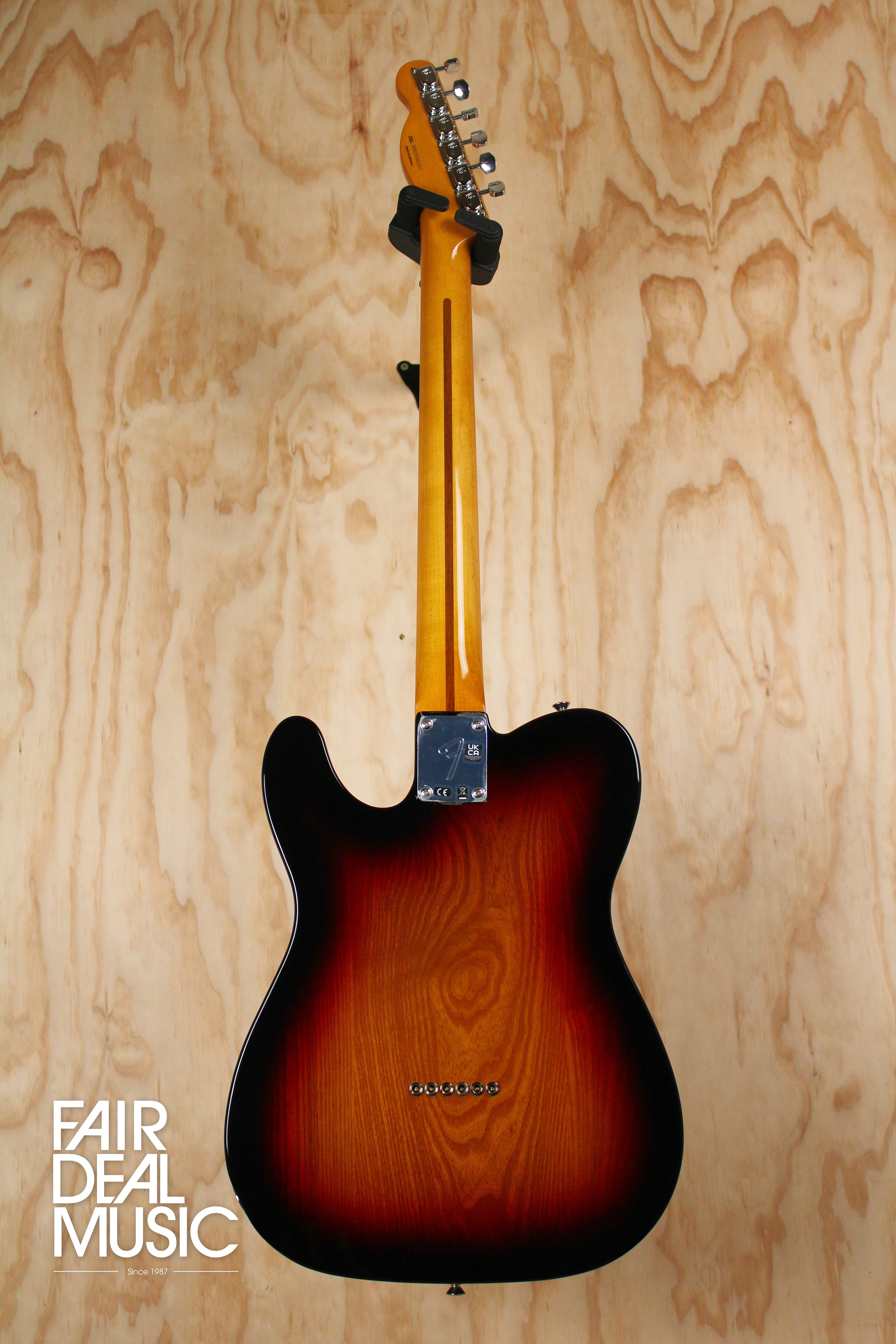 Fender Vintera II '60s Telecaster Thinline 3-Colour Sunburst, Ex Display