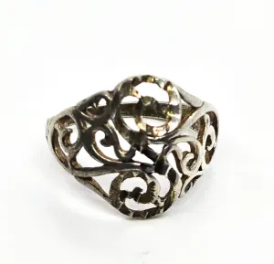 Filigree domed vintage open work scroll retro sterling silver ring size 6