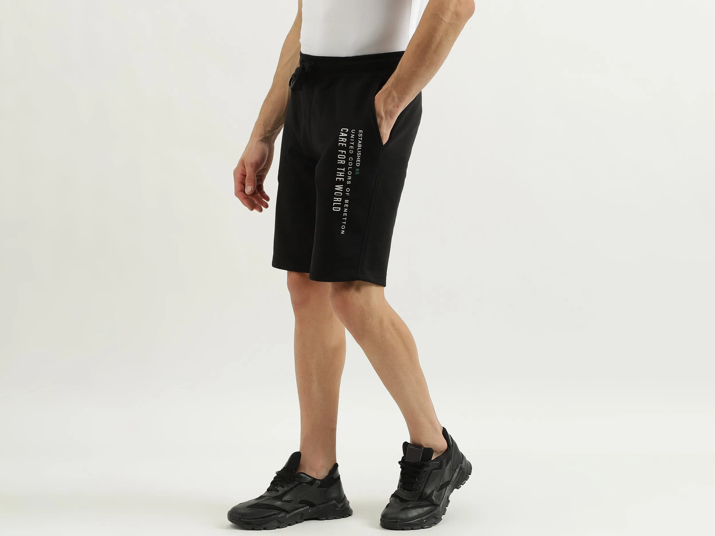 Flat Lock Detail Regular Fit Shorts