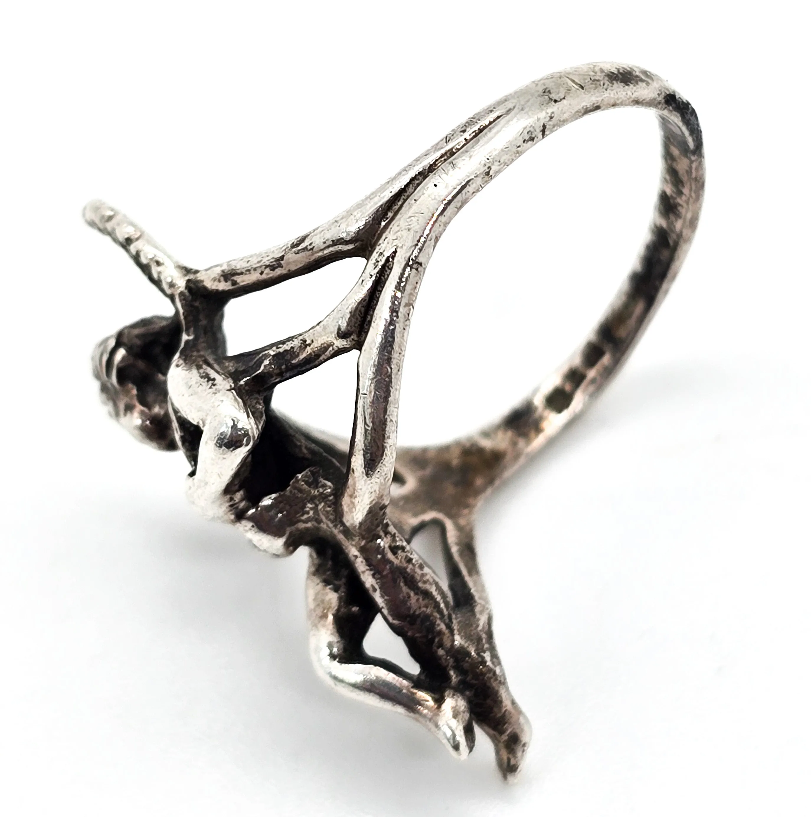 Flying Cupid Angel Playing hard Mexican split shank sterling silver vintage ring size 8.5