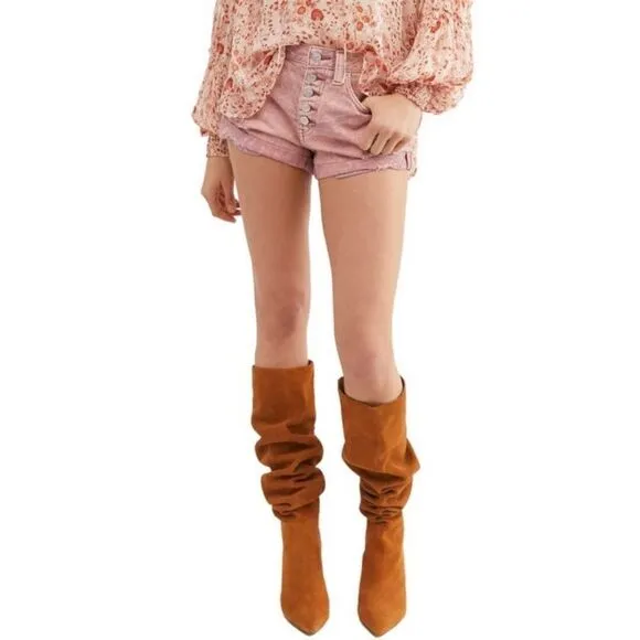 FREE PEOPLE x WE THE FREE Romeo Rolled Cut Off Denim Short in Mauve Swoon, 24