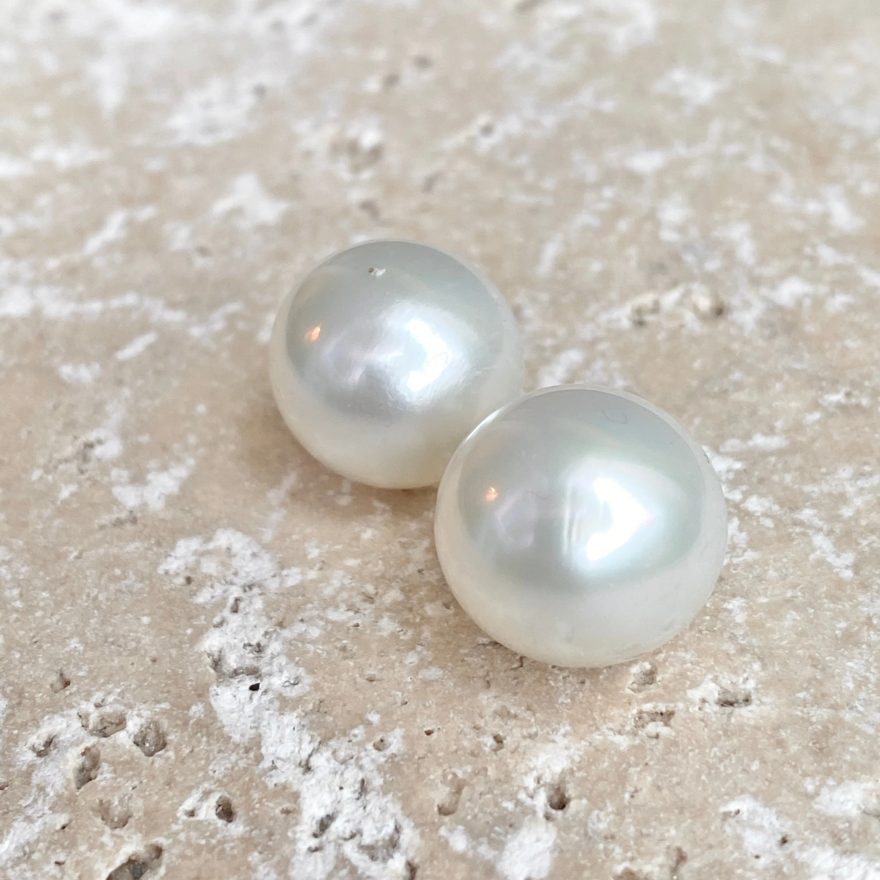Genuine Cultured Paspaley South Sea Loose Pearl Pair "Fashion" Quality 14mm