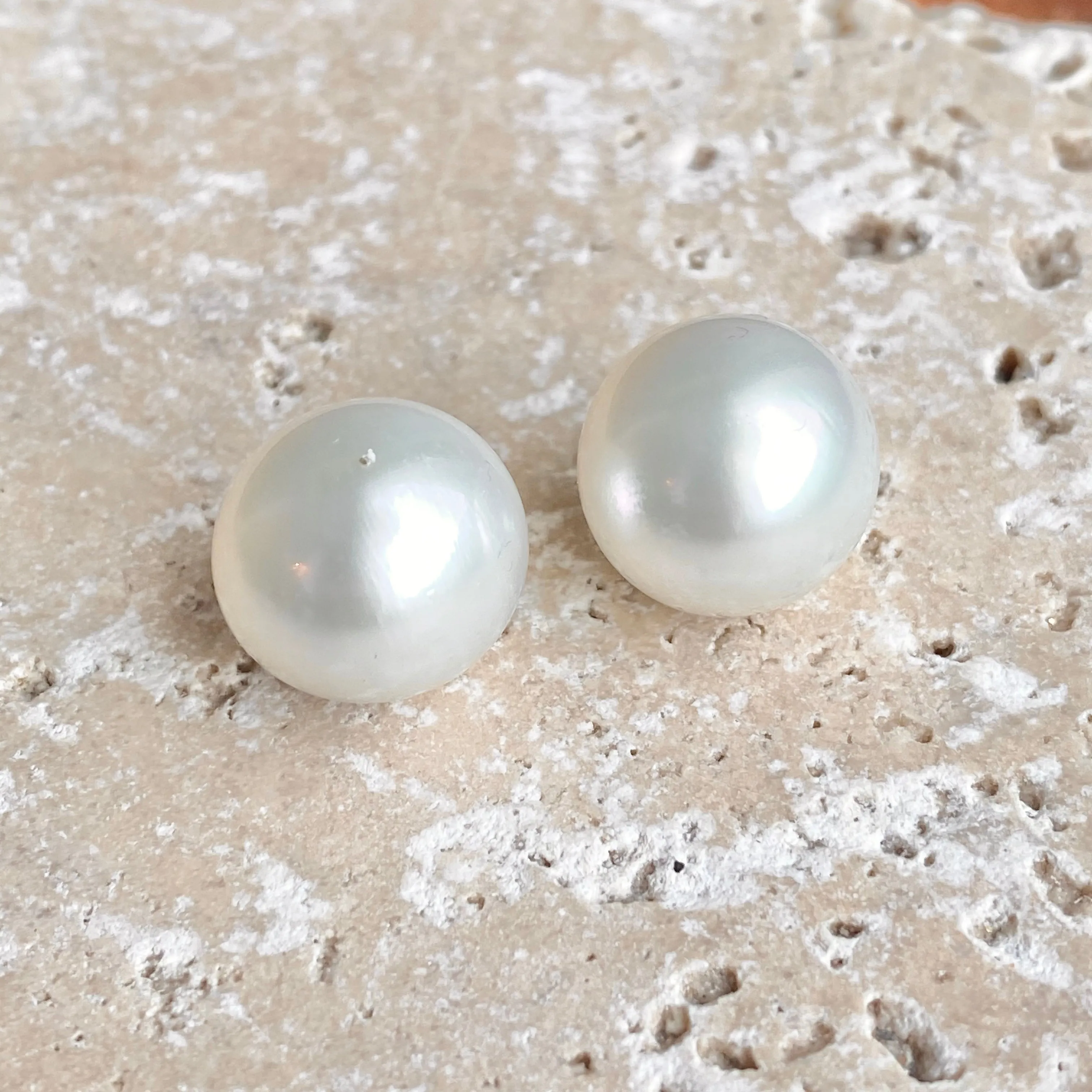 Genuine Cultured Paspaley South Sea Loose Pearl Pair "Fashion" Quality 14mm