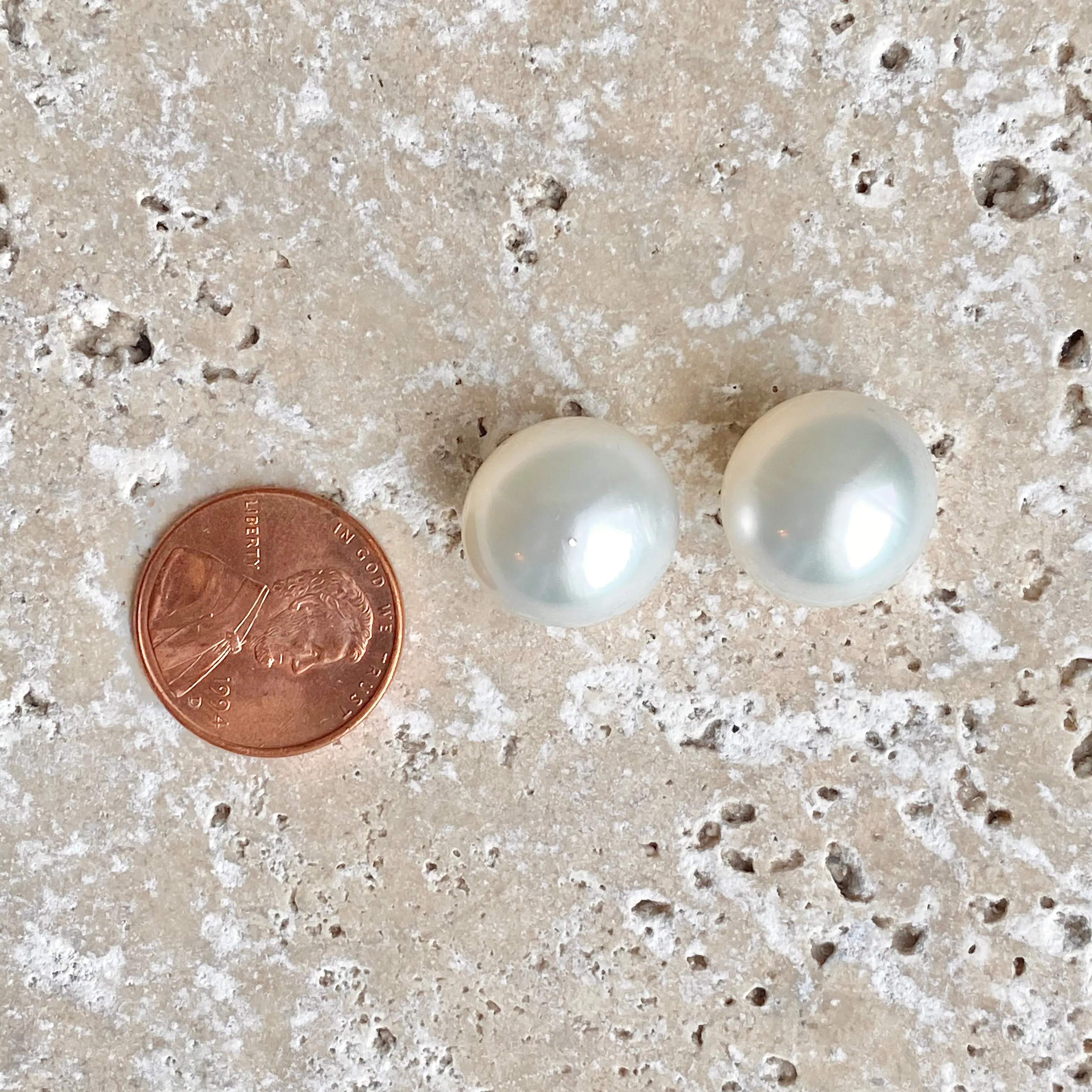 Genuine Cultured Paspaley South Sea Loose Pearl Pair "Fashion" Quality 14mm
