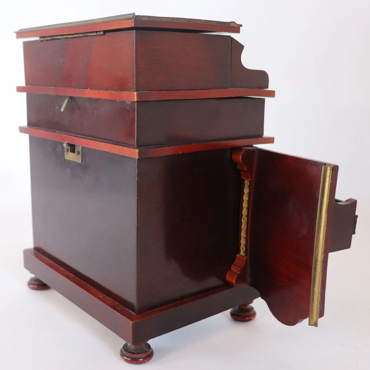 German Mahogany Novelty Pump Organ Smoker's Compendium Box