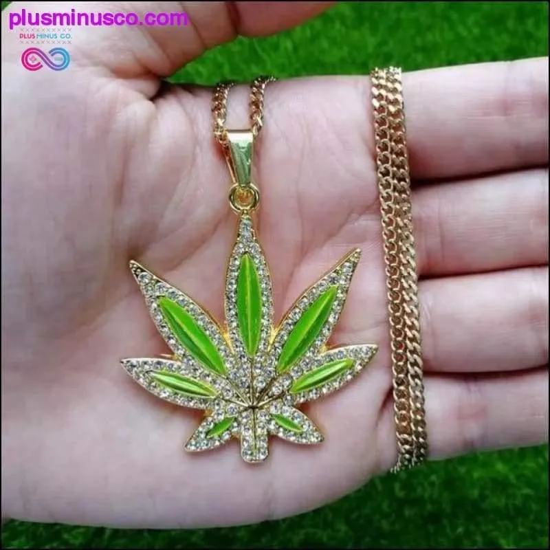 Gorgeous Enamel Leaf Pendant Necklace || PlusMinusco.com