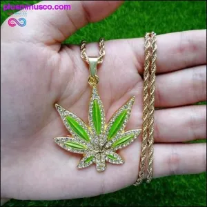 Gorgeous Enamel Leaf Pendant Necklace || PlusMinusco.com