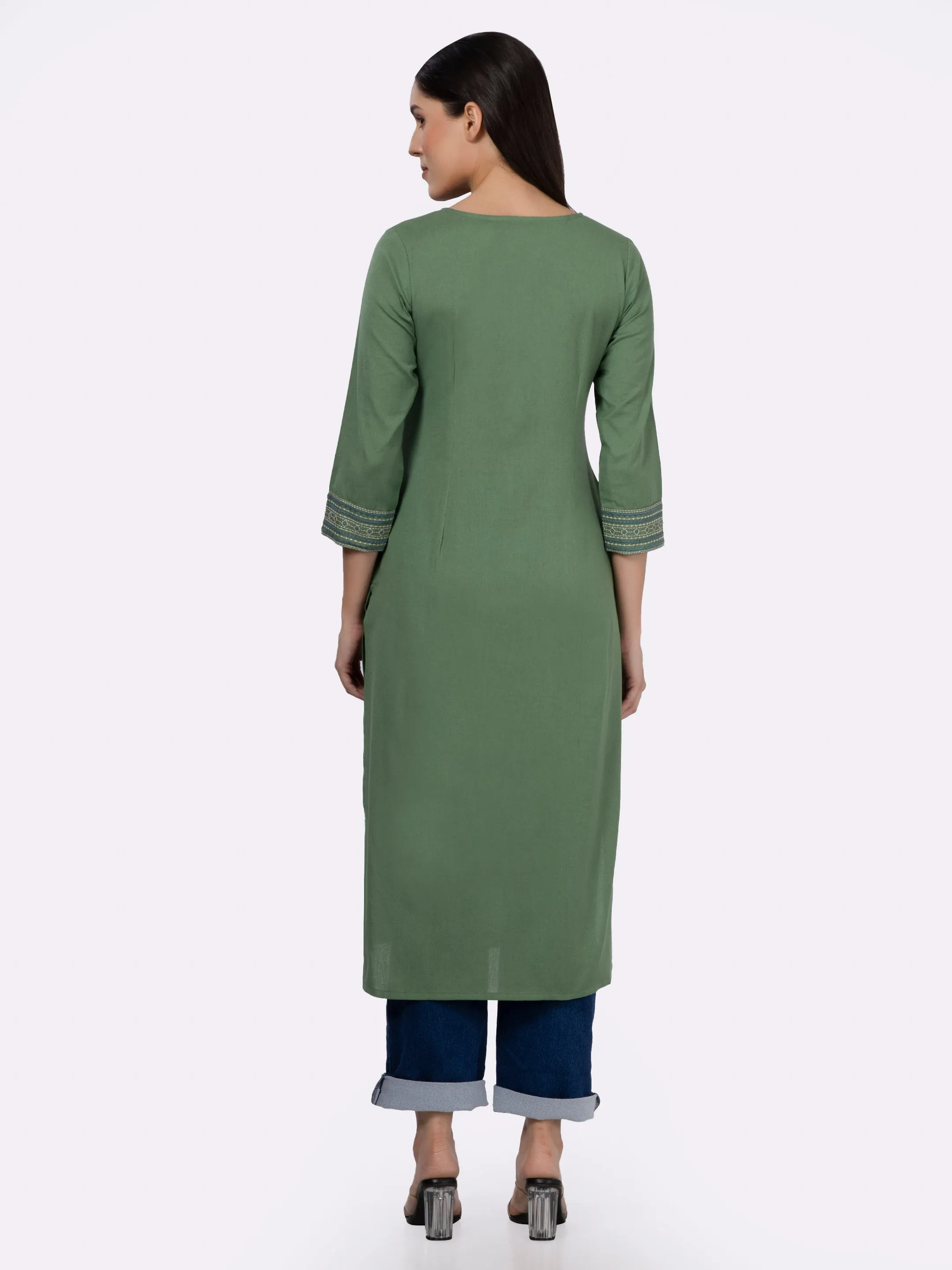 Green Solid Cotton Kurta with Pockets & Sleeve Embroidery