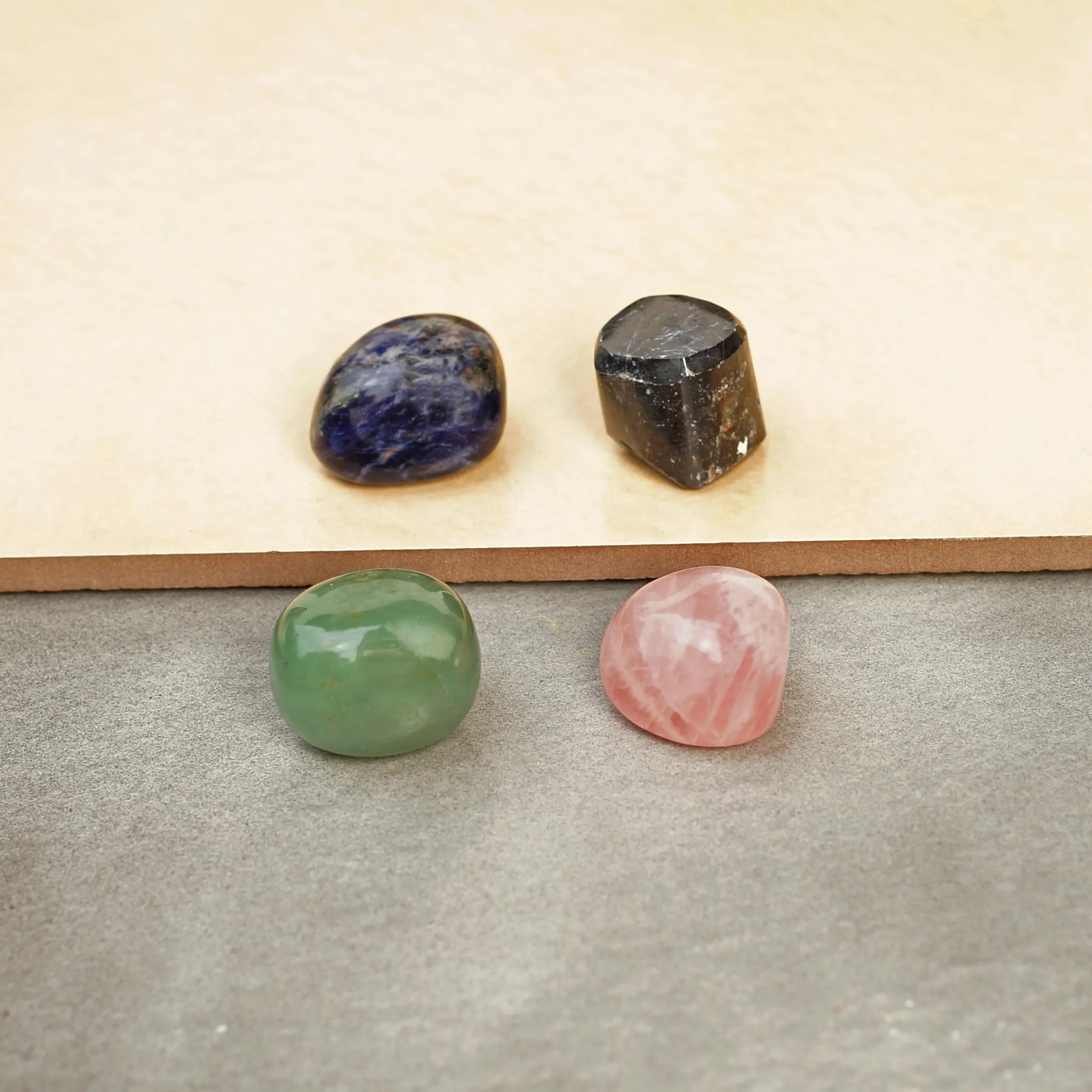 Healing Crystal beginner set of 5 for purification, self-love, emotional balance & spiritual growth includes bracelet & Rose quartz, Sodalite, Black Obsidian and Green Aventurine Palm Stones