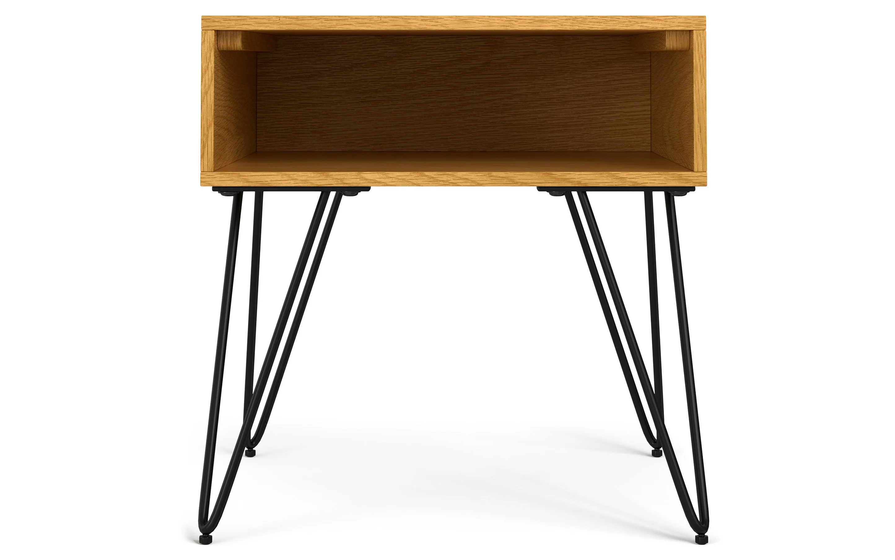 Hunter End Table in Oak