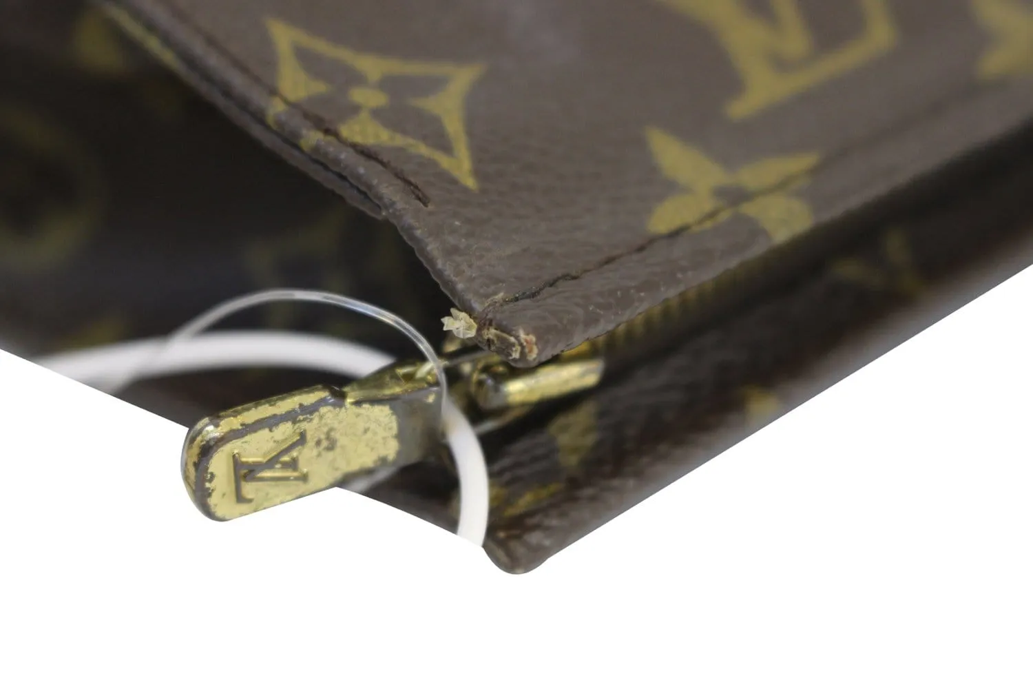 LOUIS VUITTON Monogram Canvas Toilette 26 Cosmetics Pouch