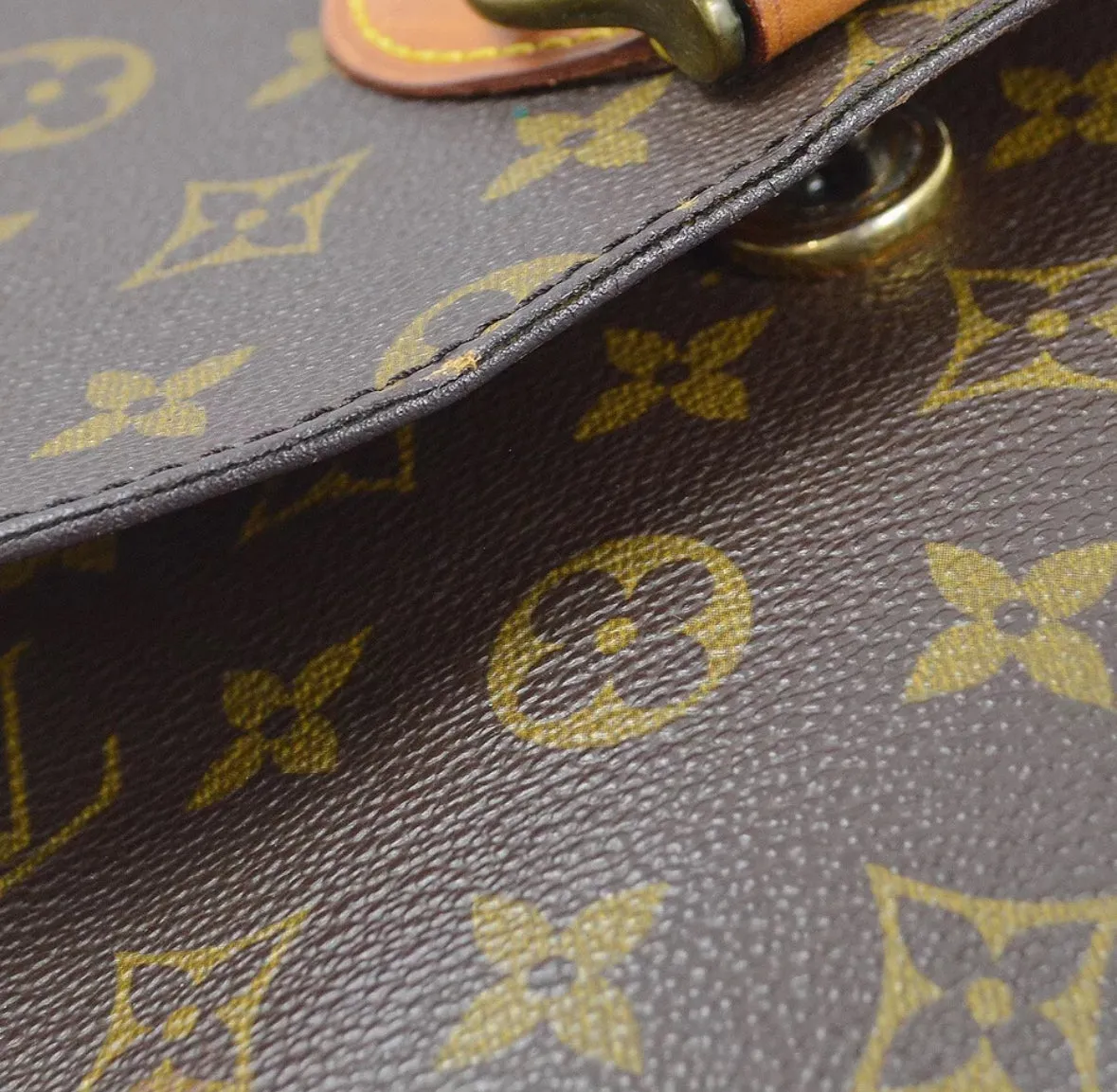 LOUIS VUITTON Saint Cloud GM