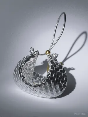 Midge Woven Drawstring Bag In Silver