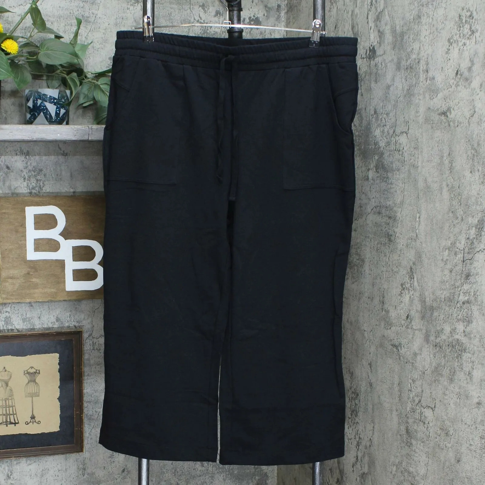 Modern Soul Plus French Terry Crop Wide Leg Pants With Pockets