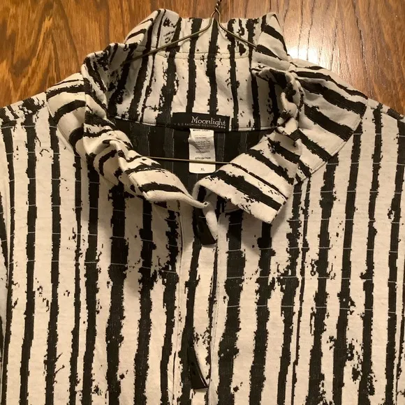 Moonlight Y&amp;S Fashion Design, Cardigan Size XL Preowned