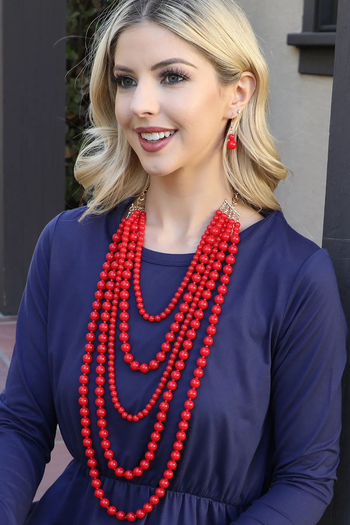 MULTILAYERED BEADS NECKLACE AND EARRINGS SET