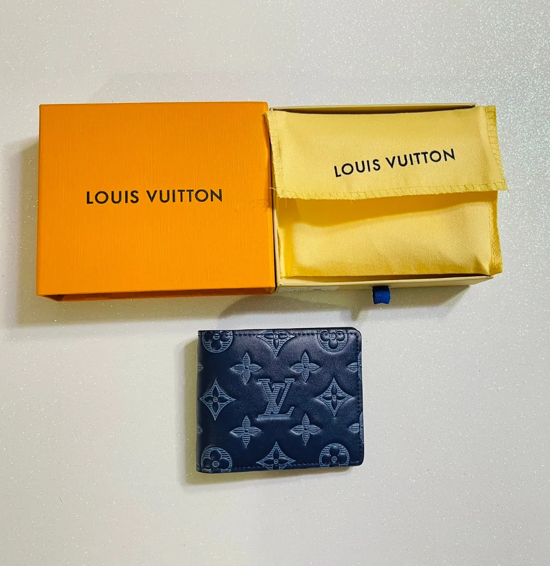 Multiple Wallet Monogram