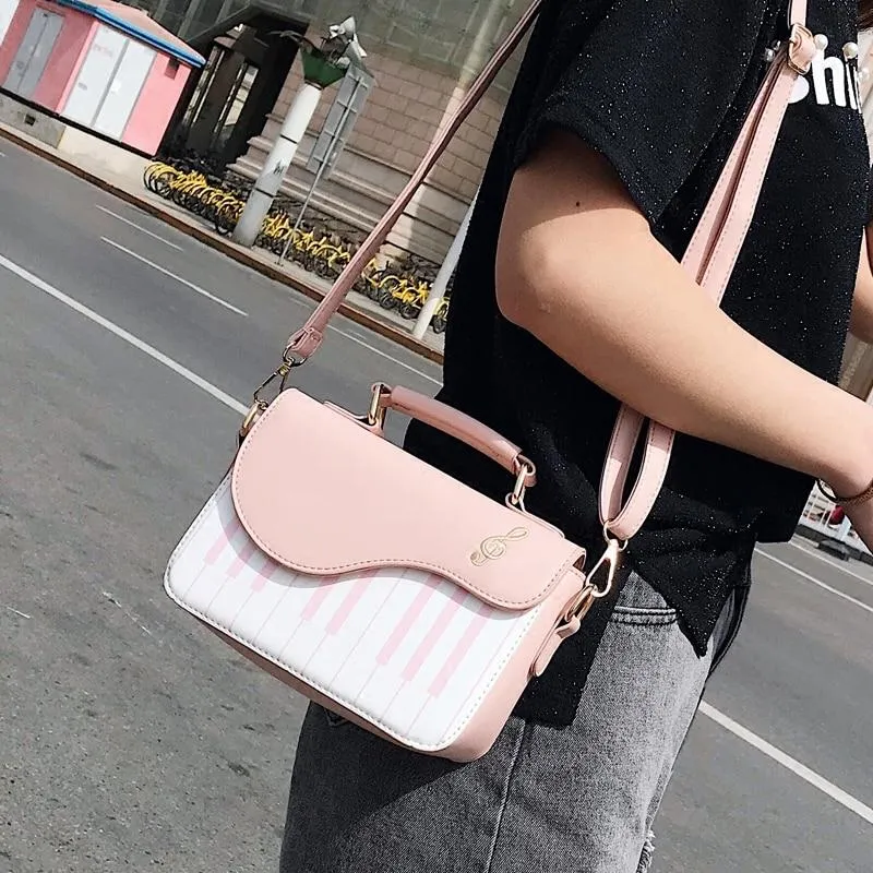 Music Lovers - Piano Shaped Bag