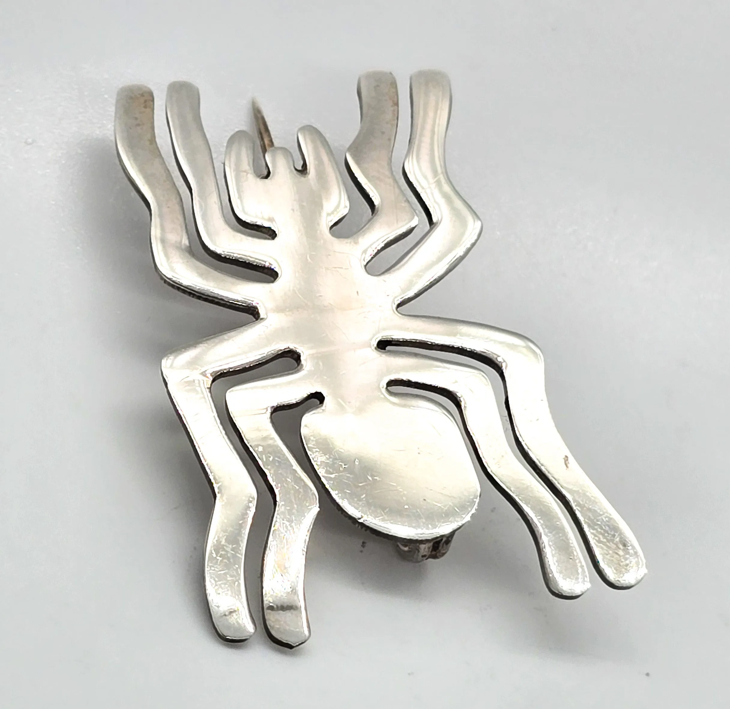 Nazca Peru Inca Spider vintage artisan sterling silver insect brooch
