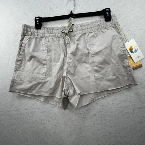NEW $68 VUORI Shorts Womens XL Ripstop Drawcord Pockets Elastic Waist VW385