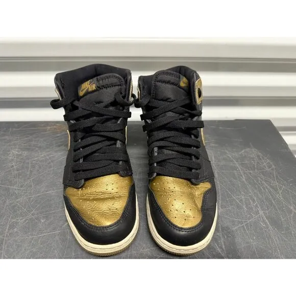 Nike Air Jordan 1 Retro High OG Youth Size 6.5Y Black Metallic Gold FD1437-071